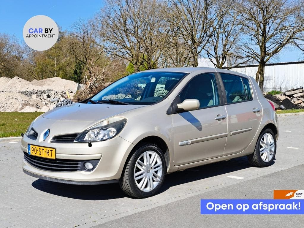 Renault Clio occasion uit 2006 bij Car By Appointment in Dongen